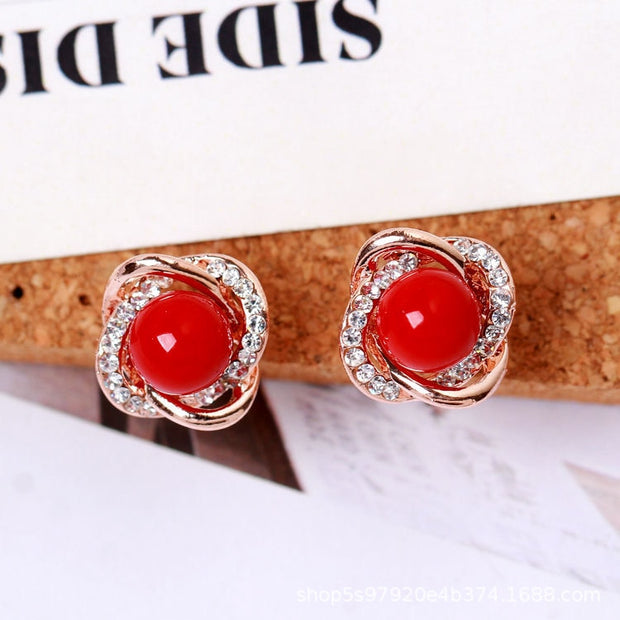 Pearl Twist Luxury Stud Earrings