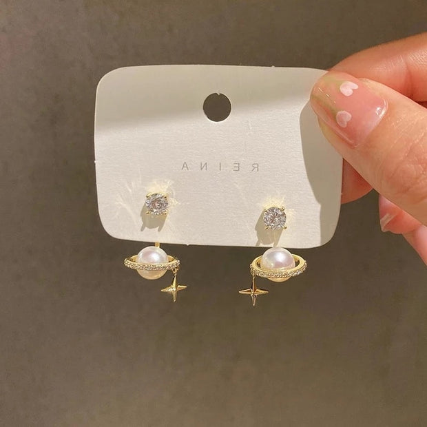 Pearl Twist Luxury Stud Earrings