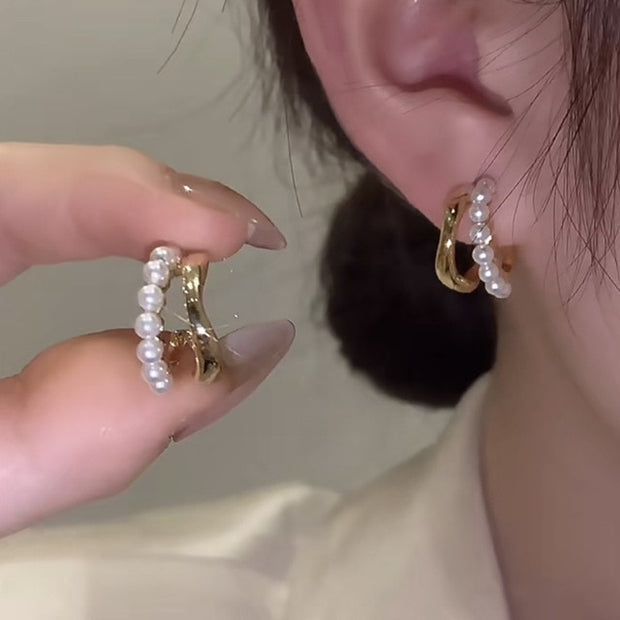 Pearl Twist Luxury Stud Earrings